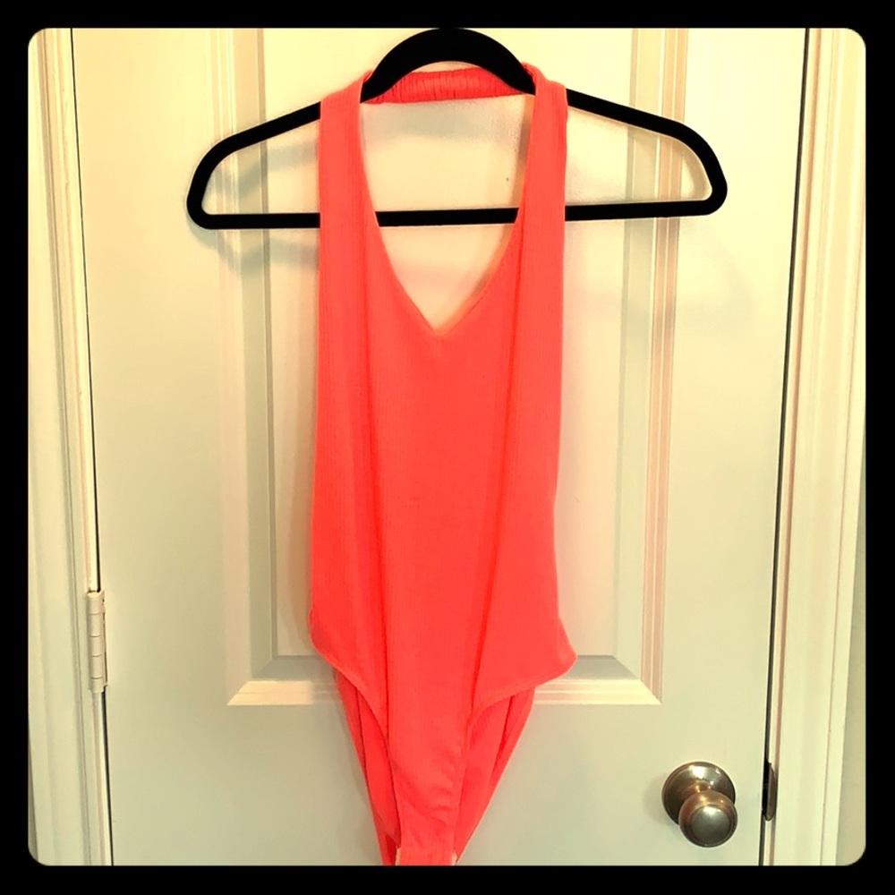 WINDSOR HOT PINK RIBBED HALTER BODY SUIT
